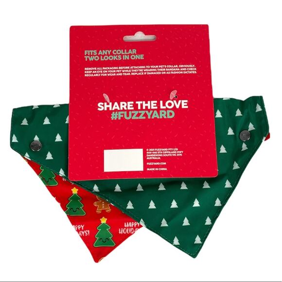 FuzzYard Christmas Trees & Gingerbread Men Reversible Bandana Red Green Size M/L - Picture 3 of 8